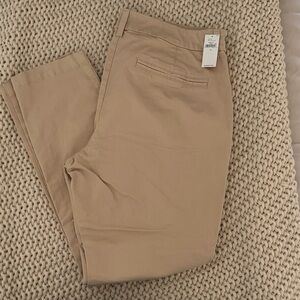 Old Navy Women's Tan Skinny Pants